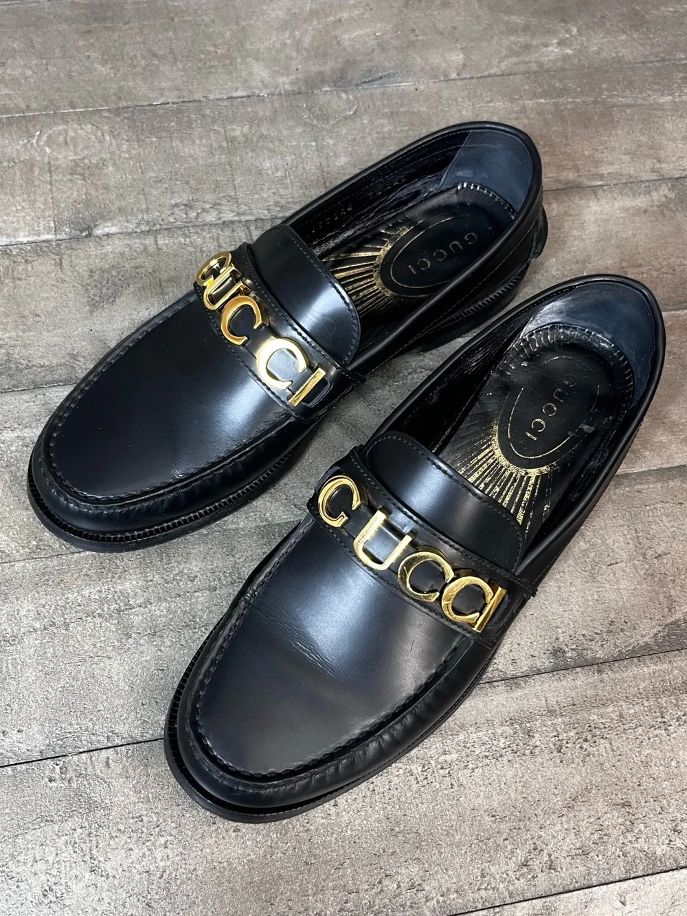 Gucci Cara Gold Logo Black Leather Men Loafers Shoes Size 9